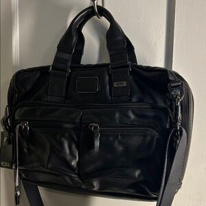 Tumi Alpha Bravo Briefcase Laptop Leather Black